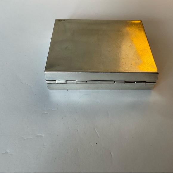 Sterling vintage compact. - Picture 6 of 10